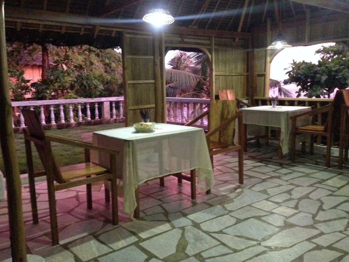 Tinaoog Beach Resort Alad エクステリア 写真