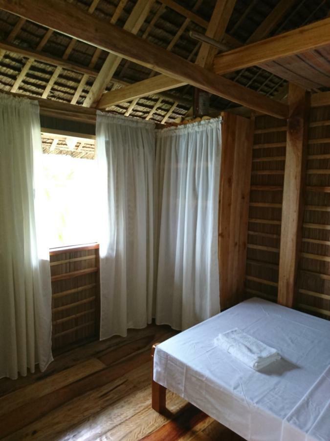 Tinaoog Beach Resort Alad エクステリア 写真