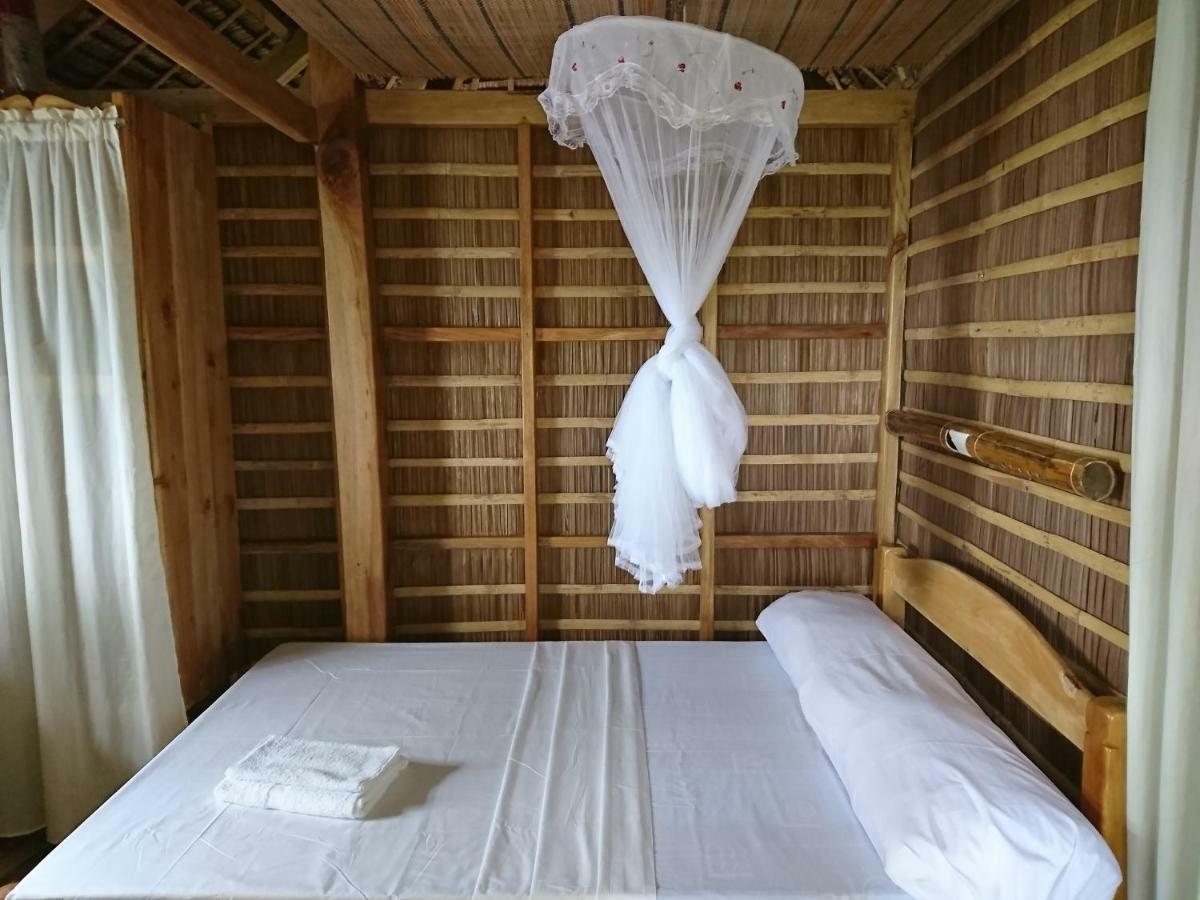 Tinaoog Beach Resort Alad エクステリア 写真