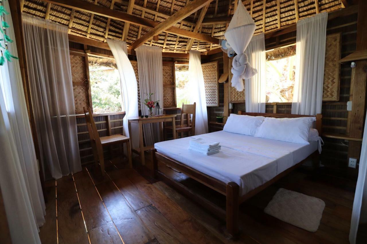 Tinaoog Beach Resort Alad エクステリア 写真